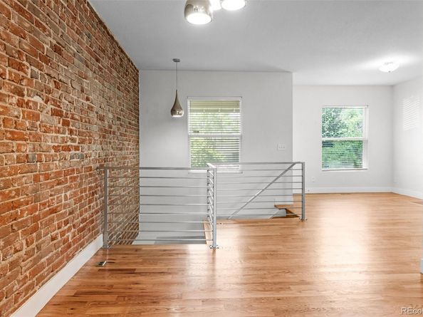 1211 E 26th Avenue, Denver CO 80205