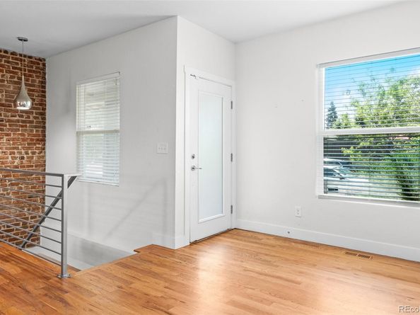 1211 E 26th Avenue, Denver CO 80205