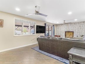 6611 W 74th Avenue, Arvada CO 80003