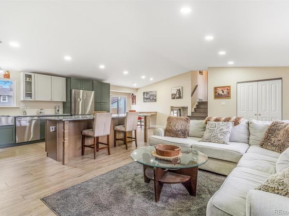 6611 W 74th Avenue, Arvada CO 80003