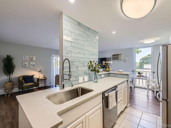 937 N Clarkson Street 405, Denver CO 80218
