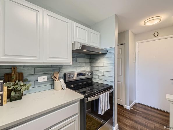 937 N Clarkson Street 405, Denver CO 80218