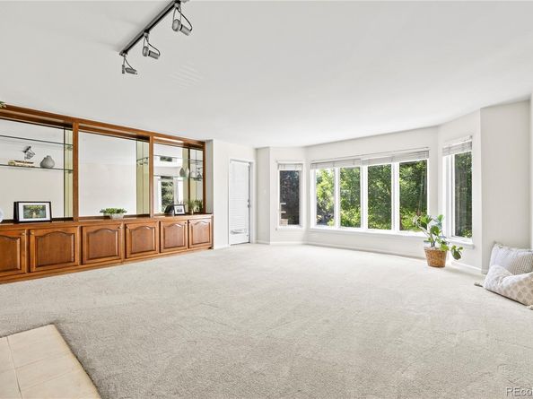 4605 S Yosemite Street 301, Denver CO 80237