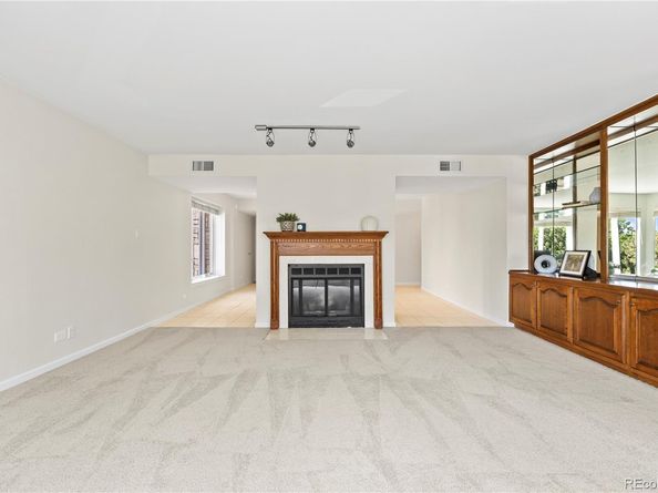 4605 S Yosemite Street 301, Denver CO 80237