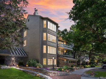 4605 S Yosemite Street