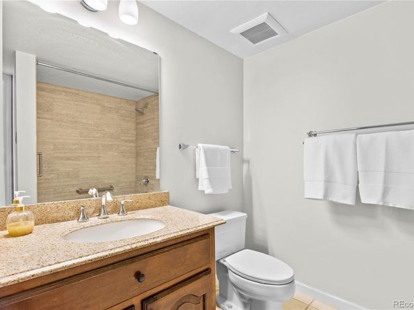 4605 S Yosemite Street 301, Denver CO 80237