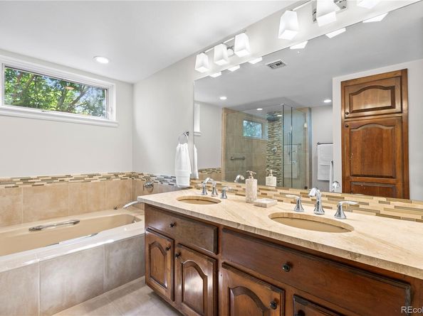 4605 S Yosemite Street 301, Denver CO 80237