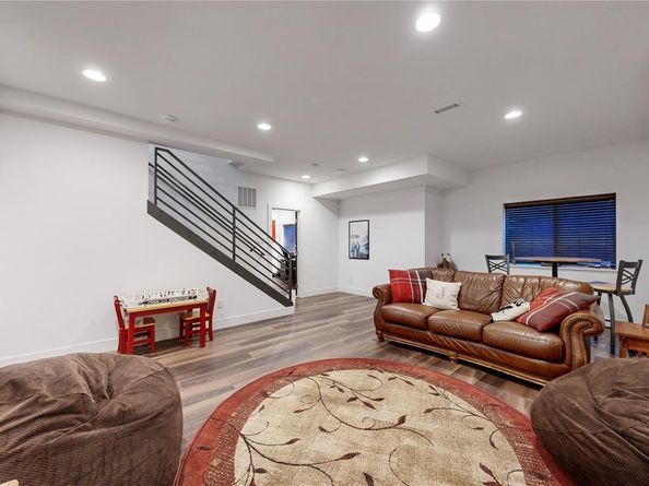 6758 E Lowry Boulevard, Denver CO 80230