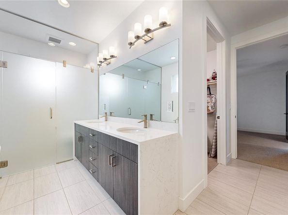 6758 E Lowry Boulevard, Denver CO 80230