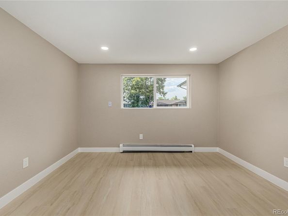 438 Oswego Street, Aurora CO 80010