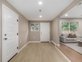 438 Oswego Street, Aurora CO 80010