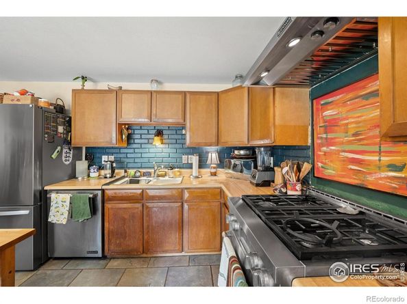 1072 Kane Drive, Longmont CO 80501