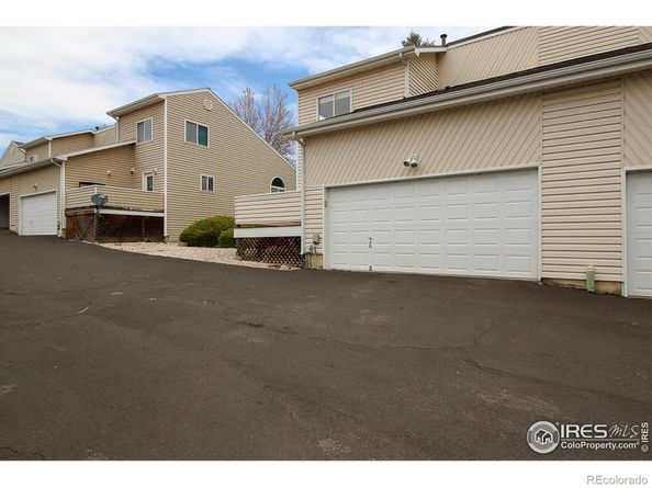2143 Meadow Court, Longmont CO 80501
