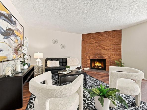3337 S Monaco Street Parkway A, Denver CO 80222