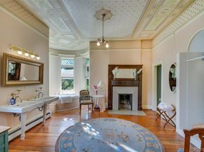 2555 W 37th Avenue, Denver CO 80211