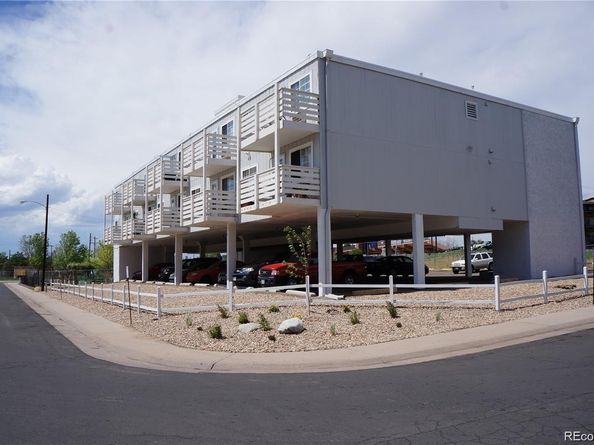1064 Chambers Court 201, Aurora CO 80011