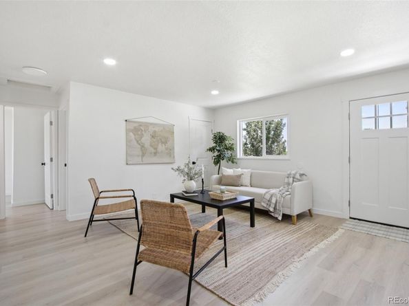 8501 Devonshire Boulevard, Denver CO 80229