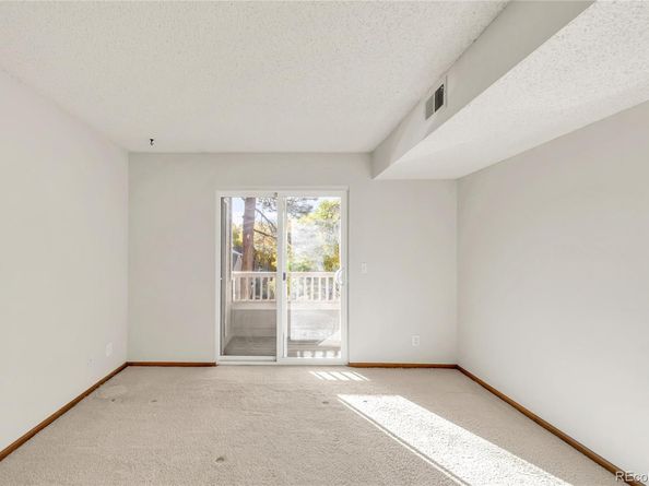5704 W Asbury Place 204, Lakewood CO 80227