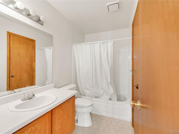 5704 W Asbury Place 204, Lakewood CO 80227
