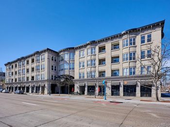 277 N Broadway