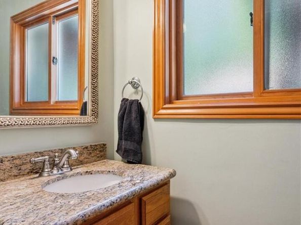 2090 Bellaire Street, Denver CO 80207