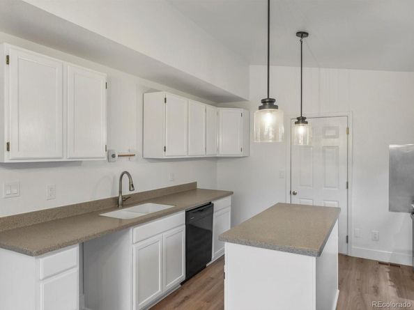 5506 S Zinnia Street, Littleton CO 80127