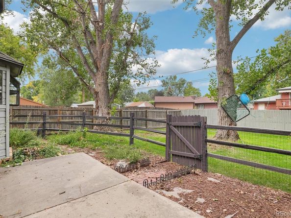 6321 Oak Court, Arvada CO 80004
