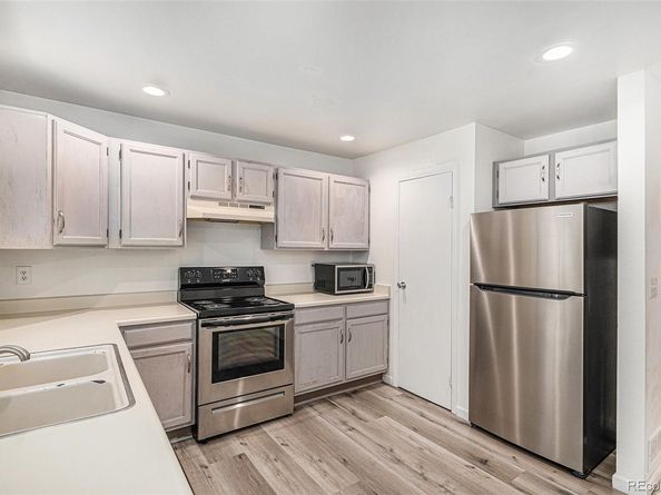 4501 S Crystal Way C303, Aurora CO 80015