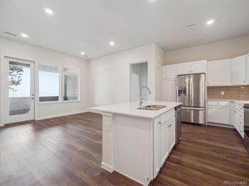 485 Interlocken Boulevard