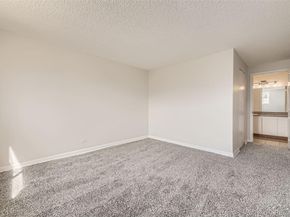 2325 S Linden Court 201, Denver CO 80222