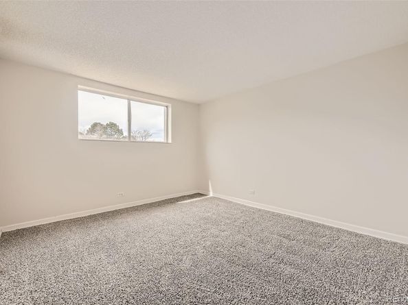 2325 S Linden Court 201, Denver CO 80222