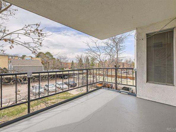 2325 S Linden Court 201, Denver CO 80222