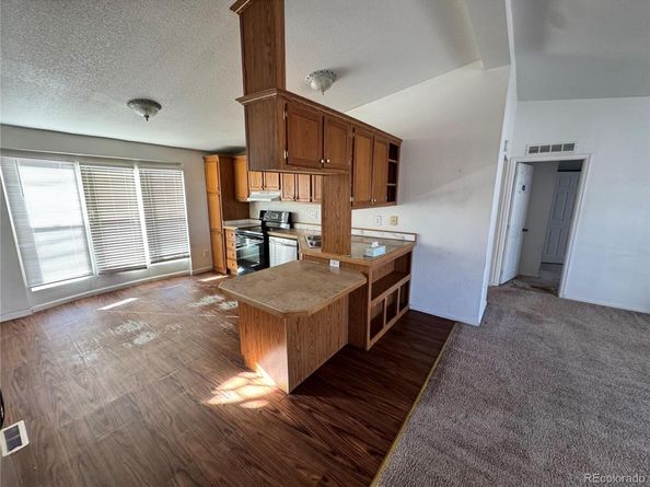 6651 E 78th Avenue, Commerce City CO 80022