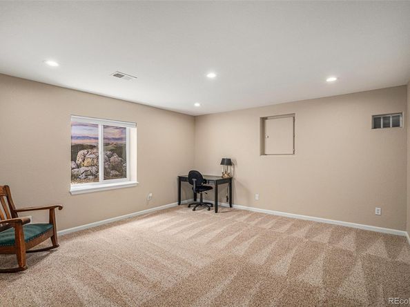 7004 S Addison Court, Aurora CO 80016