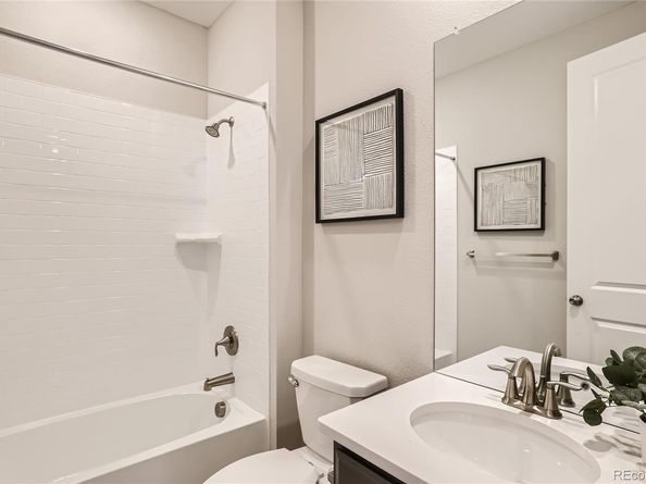 24564 E Kettle Court, Aurora CO 80016