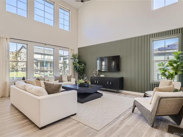 24564 E Kettle Court, Aurora CO 80016