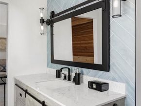 2645 S Xanadu Way B, Aurora CO 80014