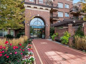 2700 E Cherry Creek South Drive 208, Denver CO 80209