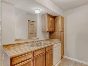 1074 S Dearborn Street 108, Aurora CO 80012