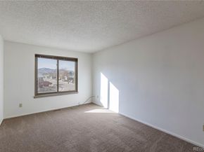 5520 S Kline Street, Littleton CO 80127