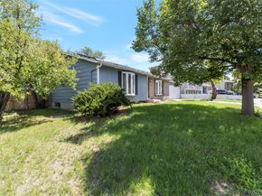 1204 S Salida Way, Aurora CO 80017