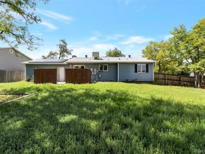 1204 S Salida Way, Aurora CO 80017