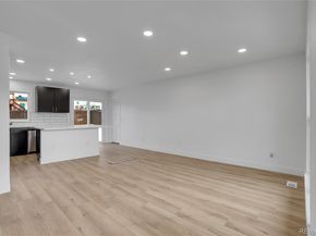 Undisclosed Address #1927256, Aurora CO 80017