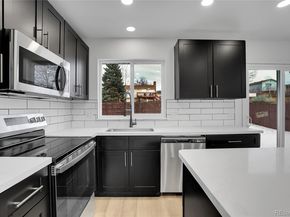 Undisclosed Address #1927256, Aurora CO 80017