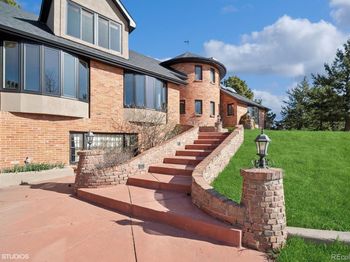 22081 Paradise Circle