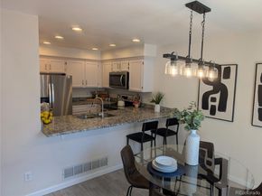 2892 W Long Circle B, Littleton CO 80120