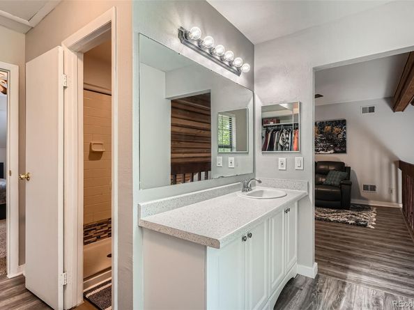 2625 S Xanadu Way E, Aurora CO 80014