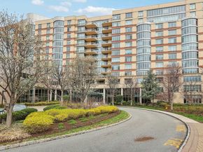 8100 River Rd 210, North Bergen NJ 07047