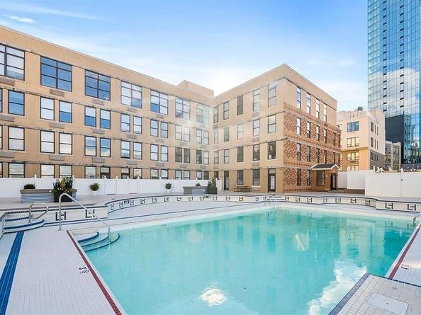 10 Regent St 319, Jersey City NJ 07302