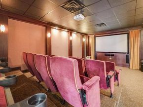 10 Regent St 319, Jersey City NJ 07302